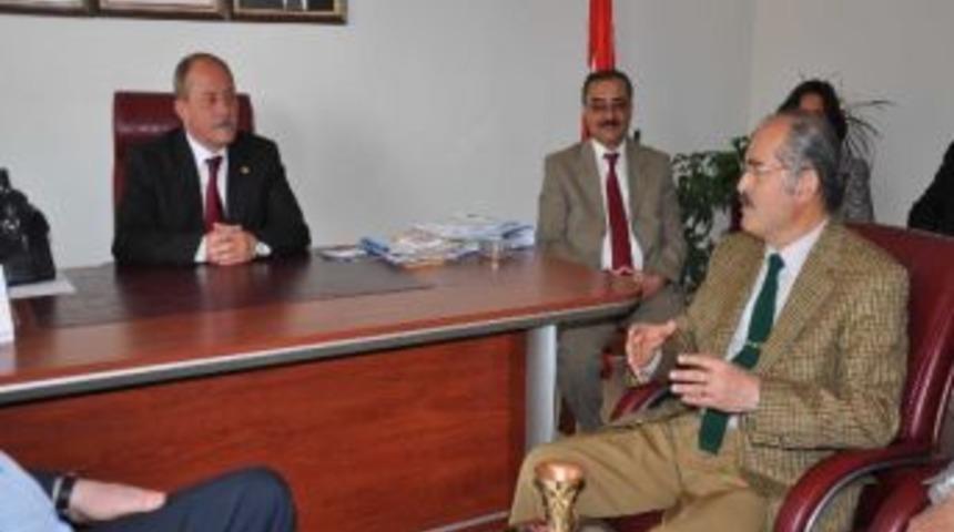 B&uuml;y&uuml;kerşen'den 'akil' Yaklaşım