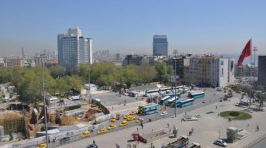 Tertip Komitesi: Taksim'de 1 Mayıs'a Izin Vermemek Su&ccedil;tur