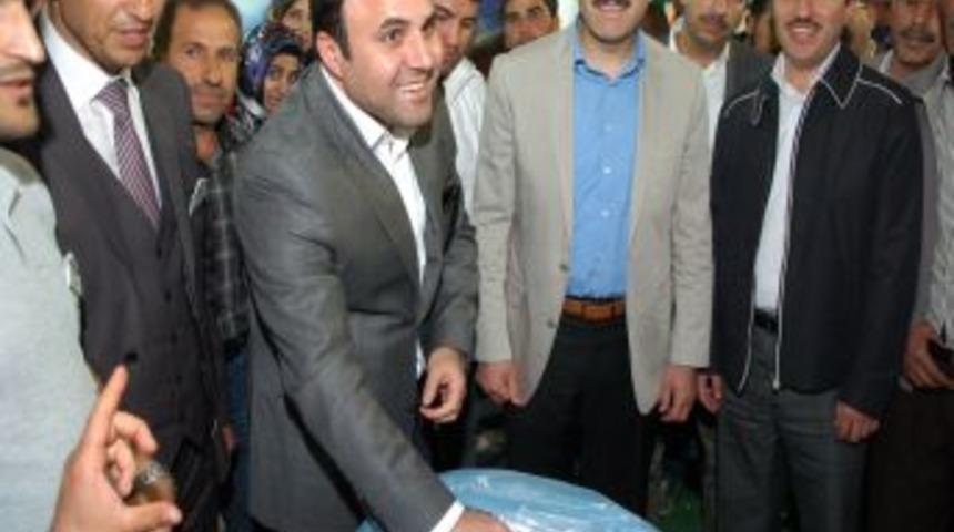 Tarım Fuarında &Ccedil;ekilişle Tarım Makinesi Sahibi Oldular