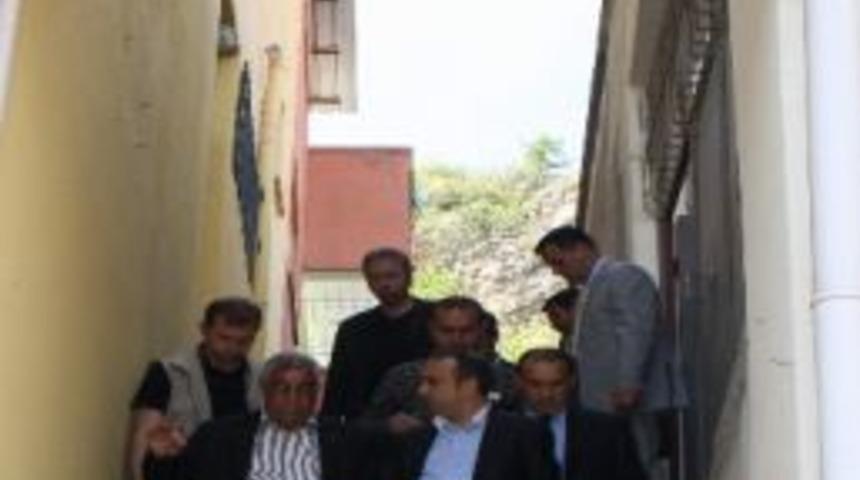 Ak Partili İ&ccedil;ten, Dicle İl&ccedil;esinde İncelemelerde Bulundu