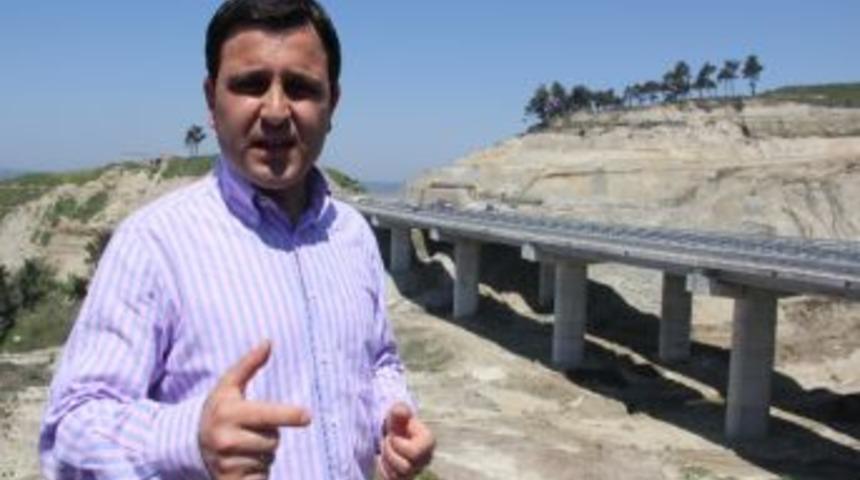 Milletvekili Kaşdemir, Havaalanı Ve Viyad&uuml;kte İncelemelerde Bulundu