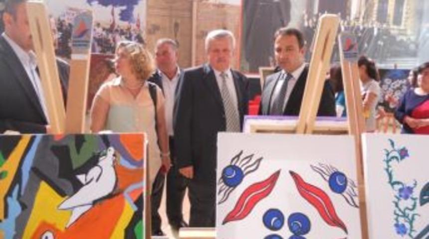 Ge&ccedil;mişten G&uuml;n&uuml;m&uuml;ze...