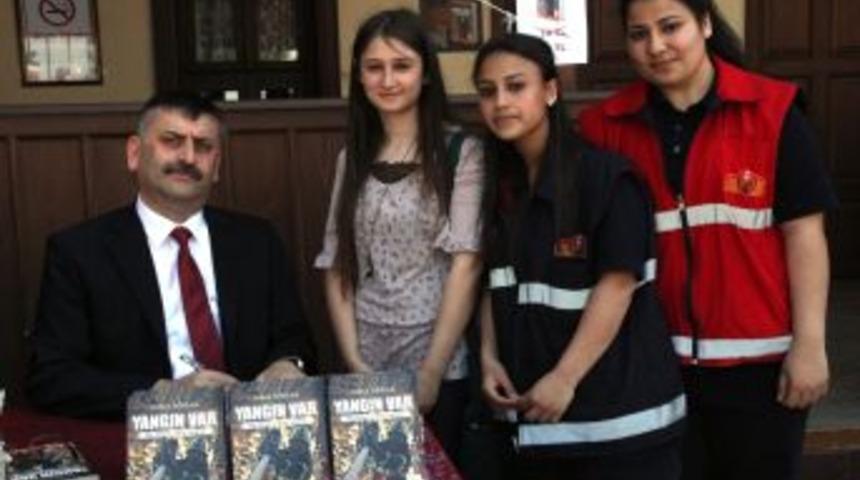 29 Yıllık Itfaiyeci, Mesleğin Kitabını Yazdı