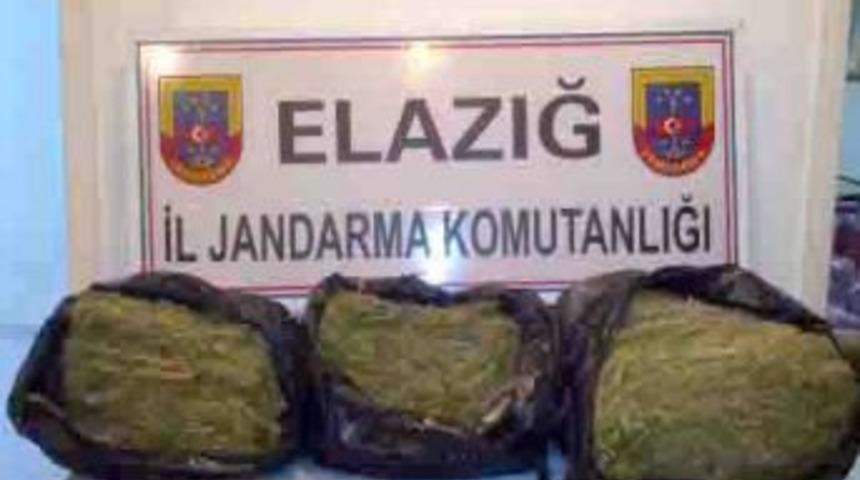 Elazığ'da 10 Kilogram Kubar Esrar Ele Ge&ccedil;irildi