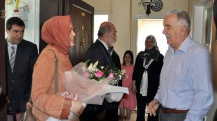 Şehit Ailesi: S&uuml;re&ccedil; 2004&rsquo;te Yaşansaydı Da Oğlumu Kaybetmeseydim