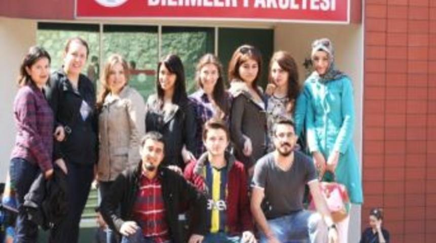 Zonguldaklı &Ouml;ğrencilerden Van&rsquo;a İkinci Kez Kitap Yardımı