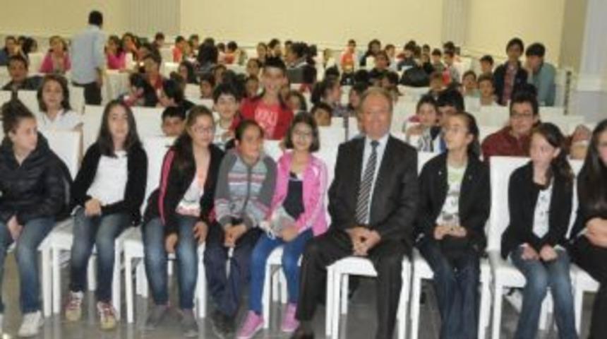 Ergenlikten Yetişkinliğe Yolculuk