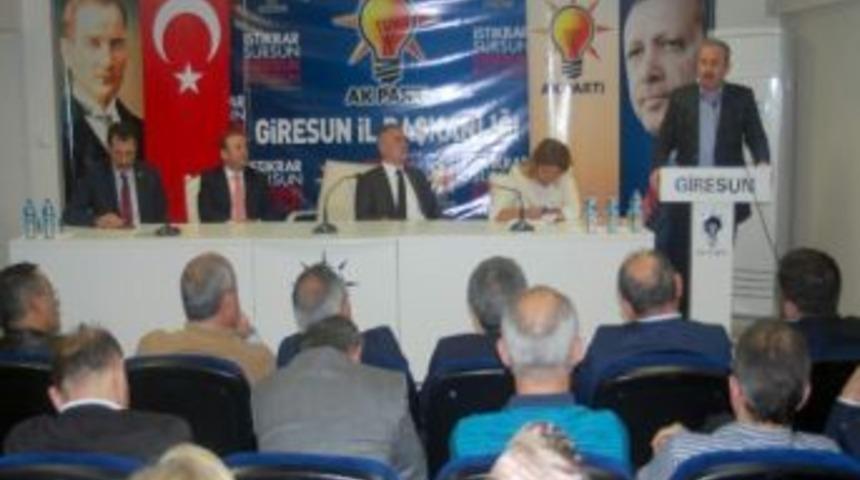 Ak Parti Genel Başkan Yardımcısı Mustafa Şentop: