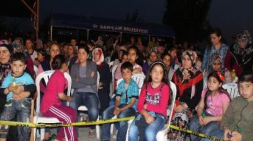 Sarı&ccedil;am'da Kutlu Doğum Coşkusu