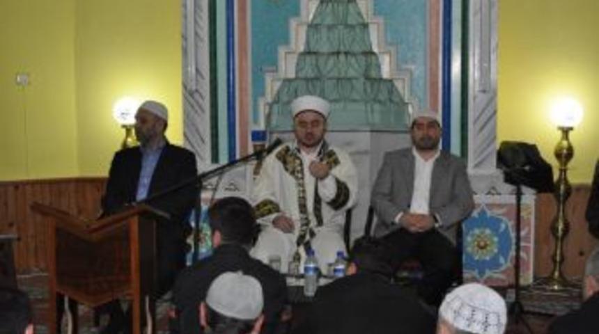 Sabah Namazında Kur'an ziyafeti