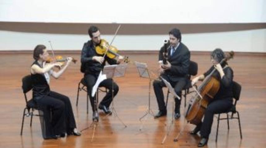 Mersin'de Yaylı &Ccedil;algılar Ve Fagot Buluşması