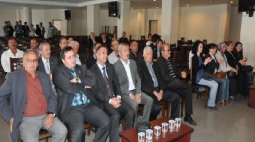 Ak&ccedil;akoca&rsquo;da Mhp İstişare Toplantısı Yapıldı
