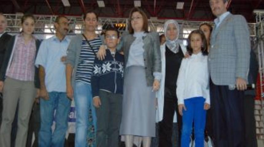 Şahin: &Ccedil;&ouml;z&uuml;m S&uuml;reciyle Dağılan Ve Kırılan Kalpleri Birleştiriyoruz