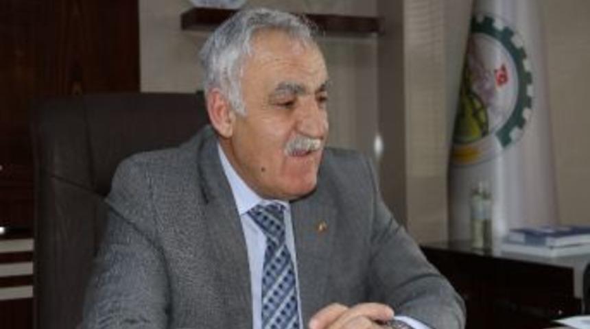 Atso Başkanı Tosunoğlu: "ardahan&rsquo;a Yatırımcının Gelmesi İ&ccedil;in Demiryolu Ve Hava Yolu Gerekli"