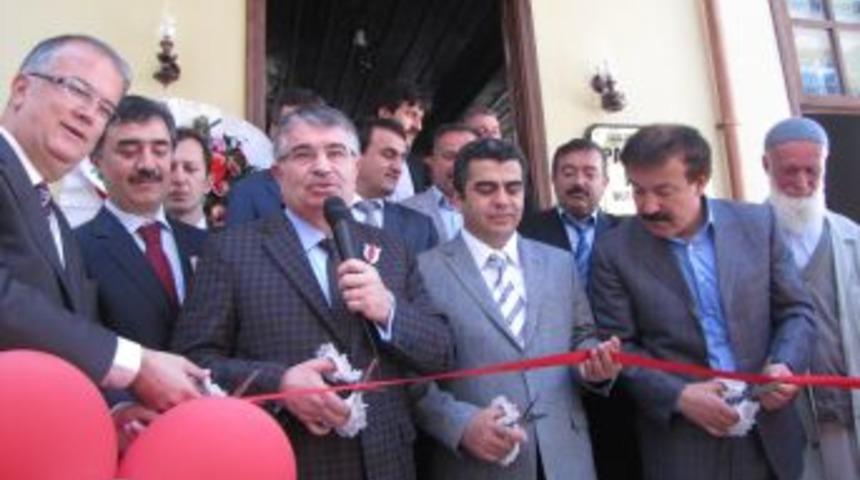 &Uuml;TSO, Tarihi Evlere Sahip &Ccedil;ıkıyor