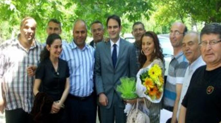 Makedonya B&uuml;y&uuml;kel&ccedil;isi'nden, Sel&ccedil;uk Rumeli G&ouml;&ccedil;menleri Derneği'ne Ziyaret