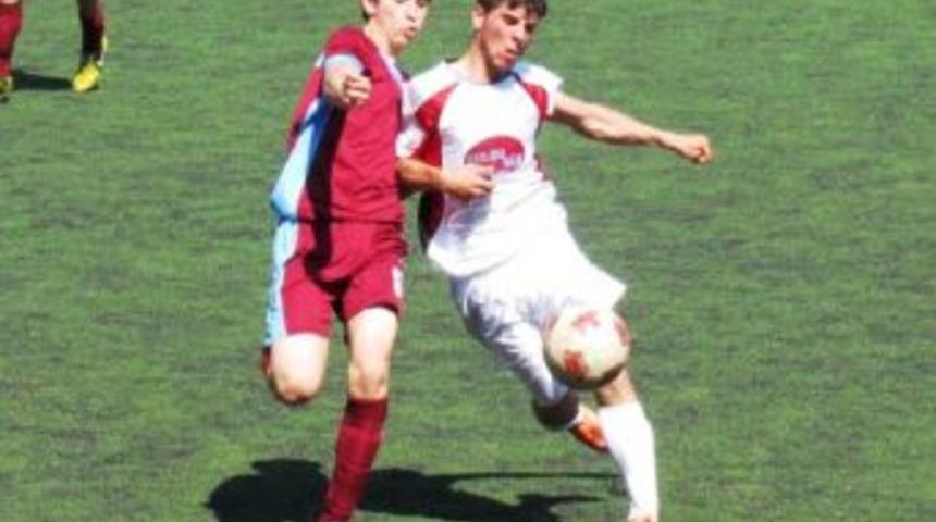 2. Amat&ouml;r&rsquo;de Yeni Lider &Ouml;demiş Gen&ccedil;lik