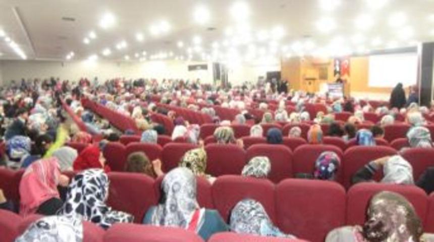 &ldquo;farzdan Tarza D&ouml;n&uuml;şen Tesett&uuml;r&rdquo;&ldquo; Konferansı