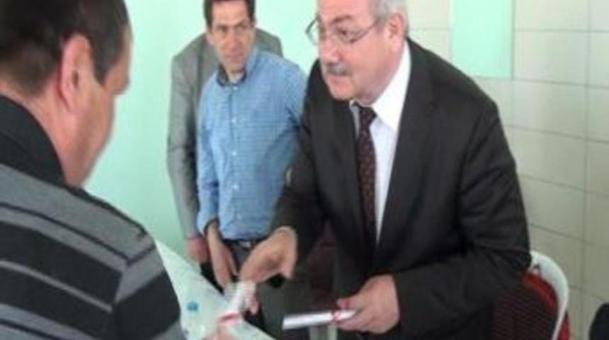 &Ccedil;aycuma&rsquo;da K&uuml;&ccedil;&uuml;k Sanayi Sitesindeki Esnaflara Tapuları Verildi