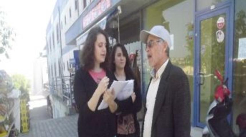 Sosyal Bilimler Lisesi &Ouml;ğrencileri Toplu Konut Sorunlarını Araştıran Bir Proje Hazırladı