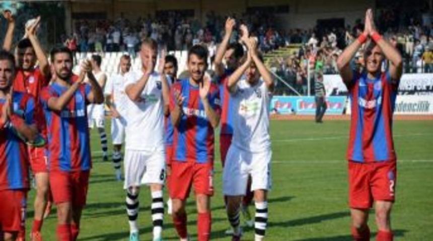 4 Eyl&uuml;l Belediyespor Play-off Oynamayı Garantiledi