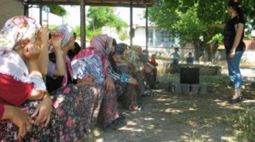 Manisa'da Kadın &Ccedil;ift&ccedil;ilere Y&ouml;nelik Eğitimler Devam Ediyor