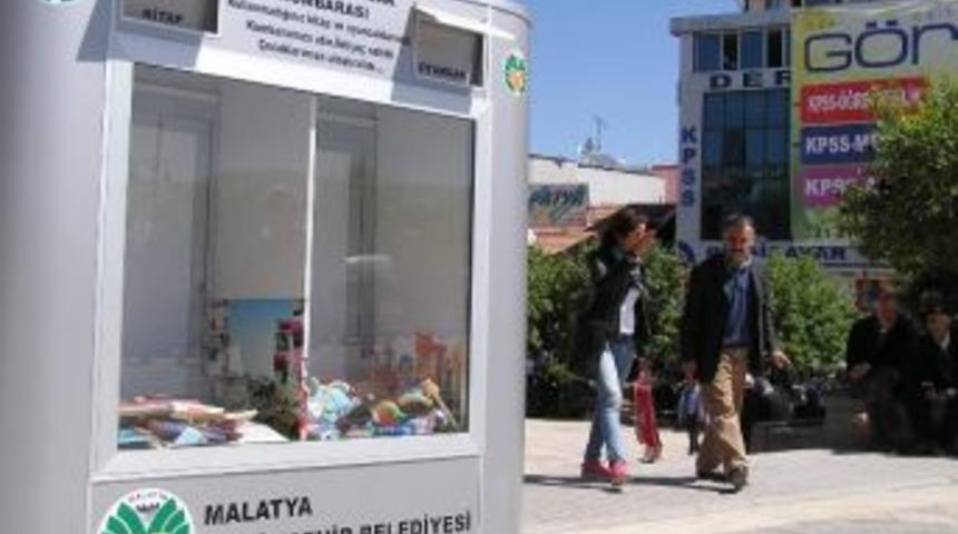 Malatya Belediyesi'nden Kitap Ve Oyuncak Kumbarası