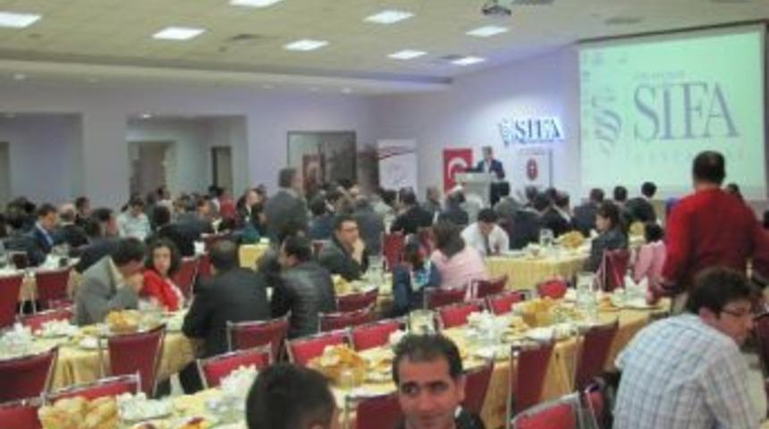 D&uuml;nya Veteriner Hekimler G&uuml;n&uuml; Erzurum&rsquo;da Kutlandı