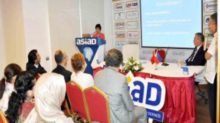 Filipinler B&uuml;y&uuml;kel&ccedil;isi, Mersinli Işadamlarını Işbirliğine Davet Etti