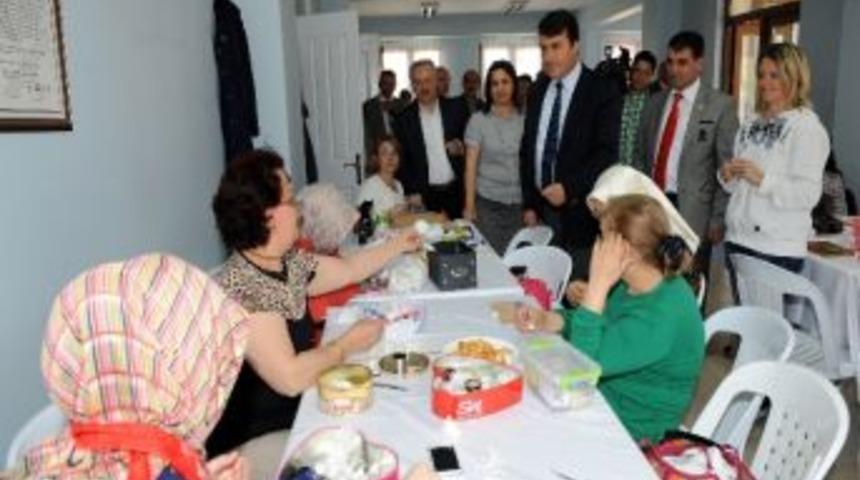 Osmangazi&rsquo;de Kadınlar Meslek Sahibi Oluyor