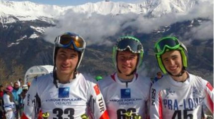 B&uuml;y&uuml;kşehirli Kayak&ccedil;ı Fransa&rsquo;dan Dereceyle D&ouml;nd&uuml;