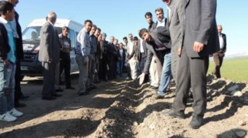 Eleşkirt’te Yol Kapatma Eylemi