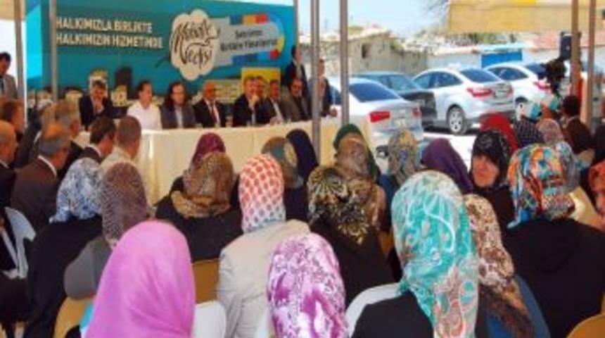 Konya G&uuml;ller Şehri Haline Geldi