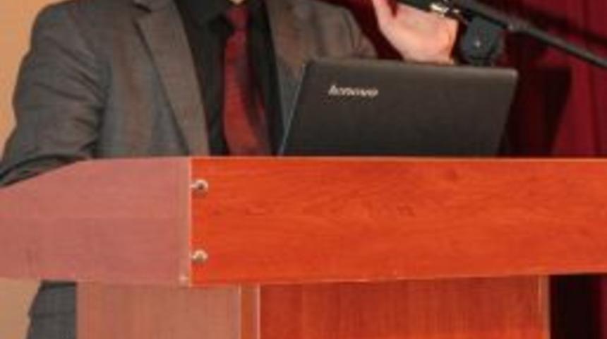 Ar&uuml;&rsquo;l&uuml; Akademisyenlerden Lise &Ouml;ğrencileri İ&ccedil;in Tanıtım Semineri