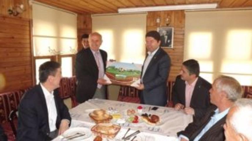 Milletvekili Tun&ccedil;, Başkan Karaman Ve Muhtarlarla Buluştu