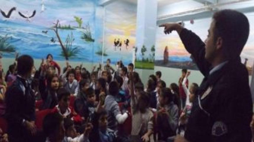 &Ouml;ğrencilerde Trafik Bilinci Oluşturuluyor