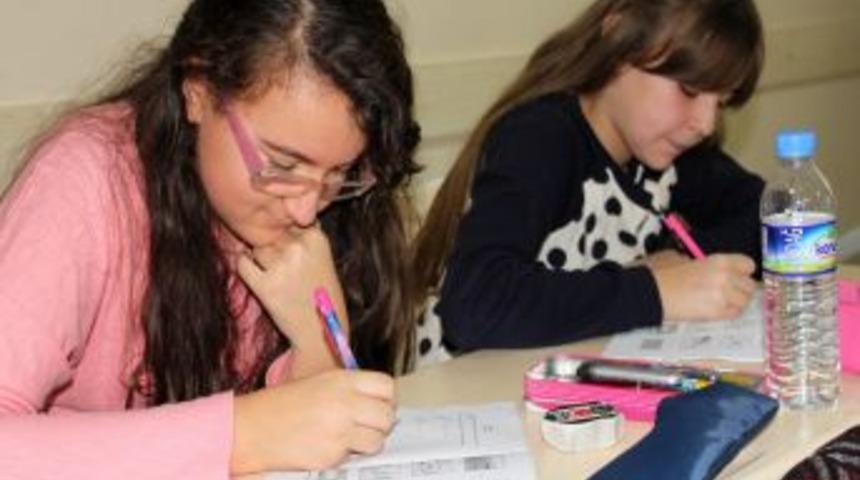 Safvet Koleji, Cambridge &Uuml;niversitesi'ni İneg&ouml;l&rsquo;e Getiriyor