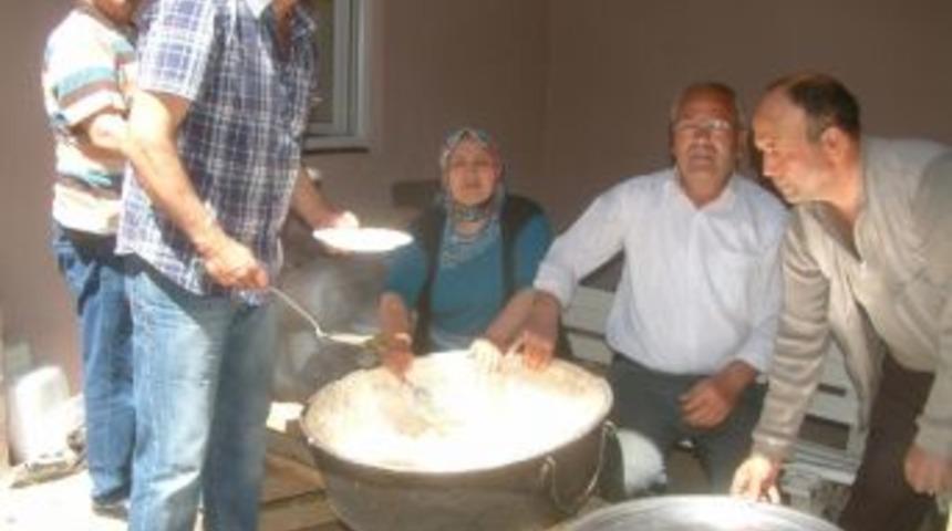 Burhaniye&rsquo;de Kep&ccedil;eler Pilav Hayrından Sonra &Ccedil;alıştı