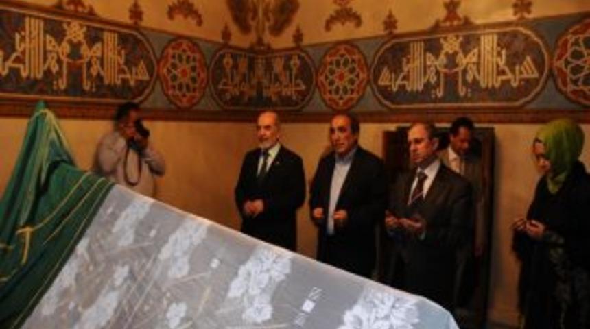 Akil Insanlar Hacıbektaş'ta