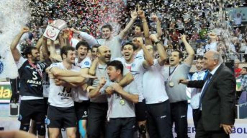 Arkas Spor Mutlu Sona Ulaştı