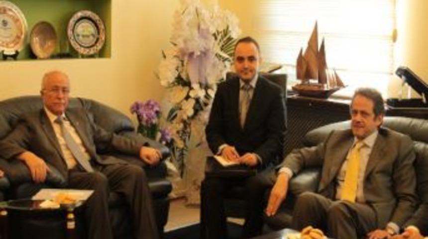 Yunanistan B&uuml;y&uuml;k El&ccedil;isi Kto&rsquo;yu Ziyaret Etti