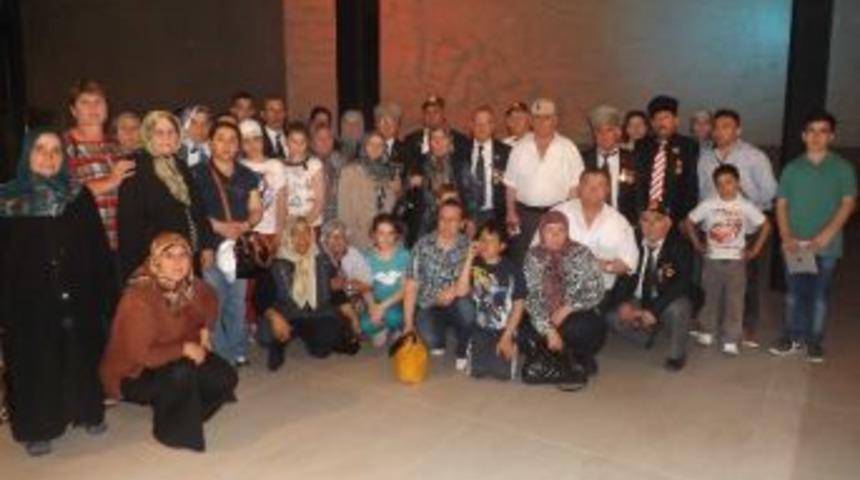 Gaziler &Ccedil;anakkale&rsquo;den D&ouml;nd&uuml;