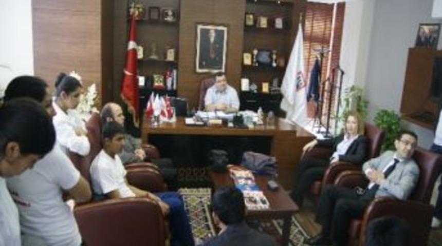 Acarlar &Ccedil;ok Programlı Lisesi &ldquo;biz De Varız&rdquo; Projesi Kapsamında Ayto&rsquo;yu Ziyaret Etti