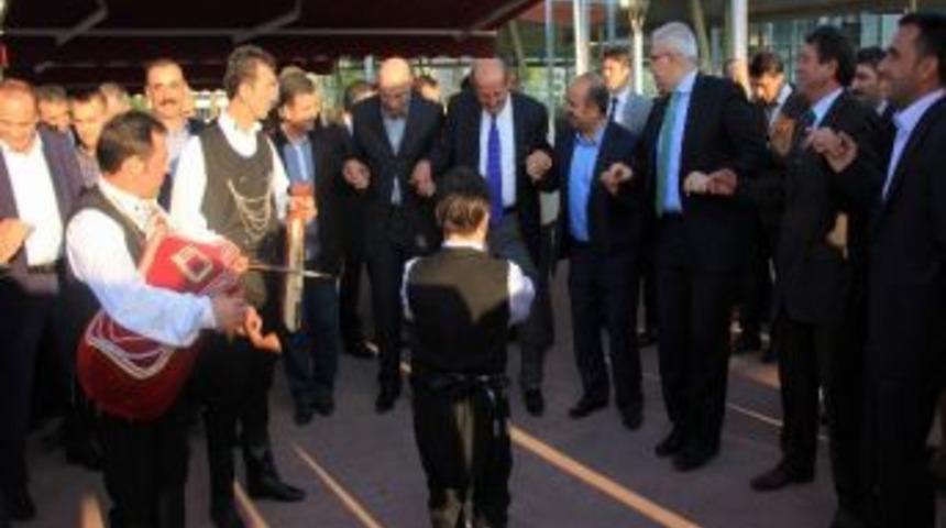 &Ouml;nce Horon Sonra Halay