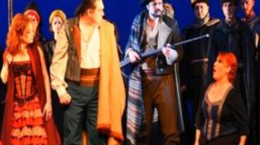 Mdob 'carmen' Balesini Son Kez Sahneleyecek