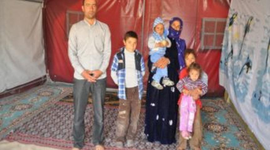 Tarım Alanlarında &Ccedil;alışmak &Uuml;zere Yozgat'a Gelen Iş&ccedil;iler &Ccedil;adırlarına Yerleşti
