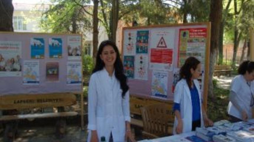Toplum Sağlığı Merkezi Sağlık Stantı A&ccedil;tı