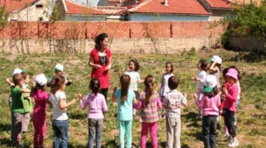 Esentepe&rsquo;de &Ccedil;ocukların Piknik Keyfi