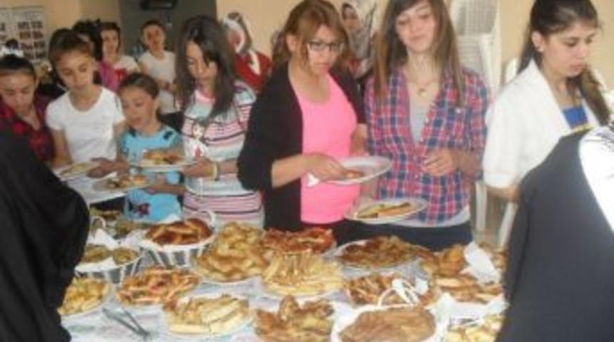 Kimsesizlere Şefkat Eli