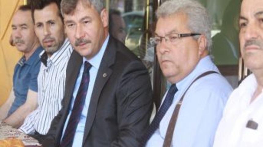Başkan Yaralı Esnafla Buluştu
